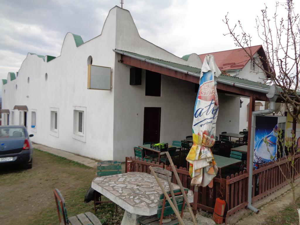 Gasthaus Enduro Bica Hotell Caransebeş Eksteriør bilde